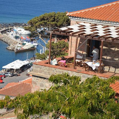 Villa Annie Mithimna Bagian luar foto