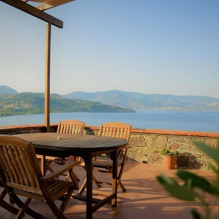 Villa Annie Mithimna Bagian luar foto