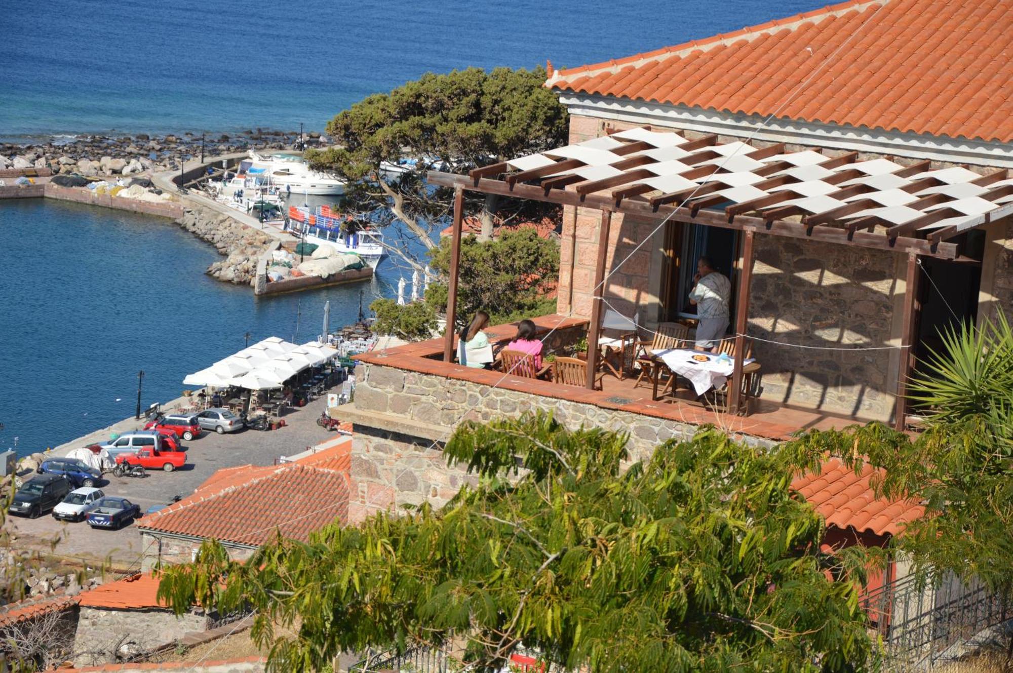 Villa Annie Mithimna Bagian luar foto