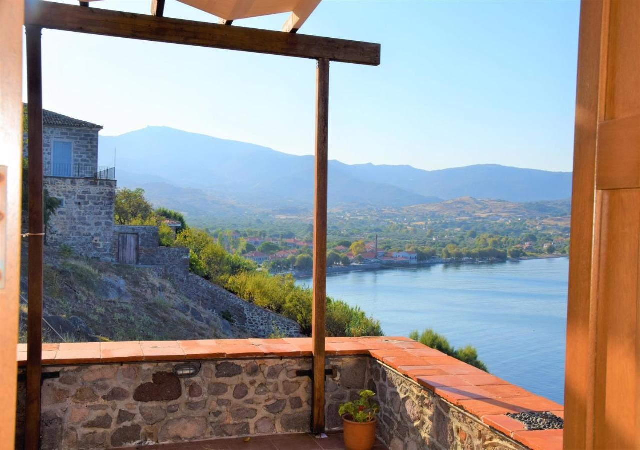 Villa Annie Mithimna Bagian luar foto